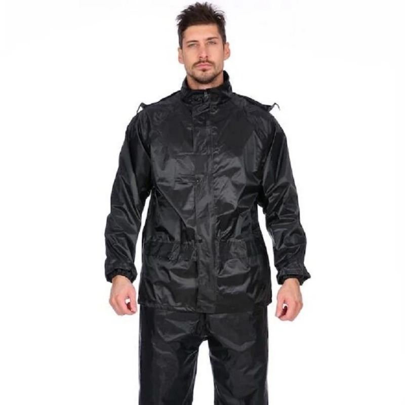 Zwarte motorfiets zwarte volwa - Motorcycle Gear Rain recensie en prijs