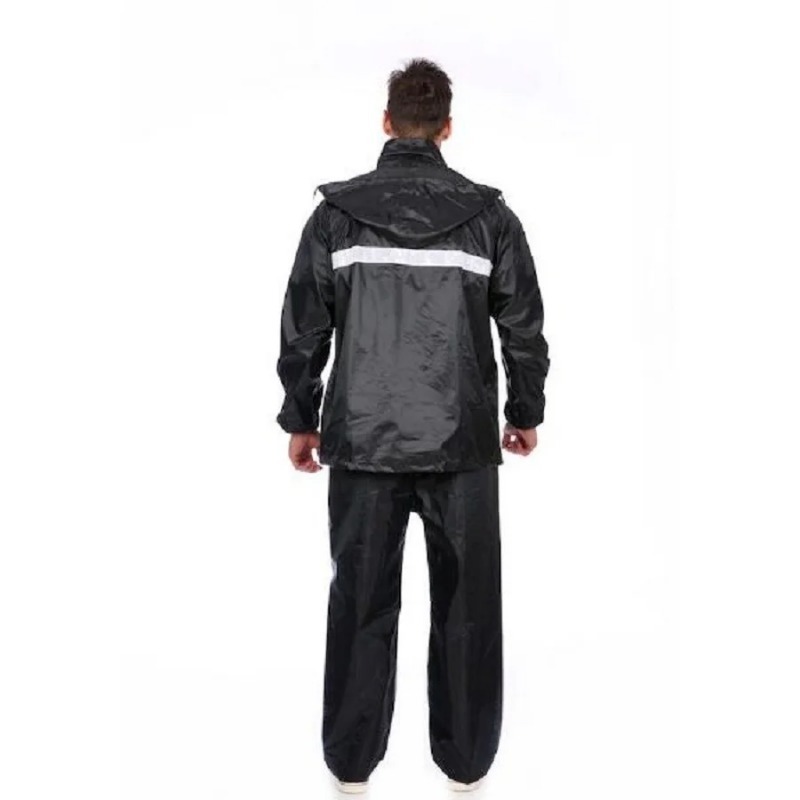 Zwarte motorfiets zwarte volwa - Motorcycle Gear Rain recensie en prijs